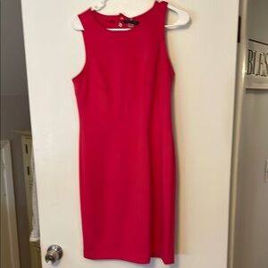 Elegant Red Sleeveless Dress